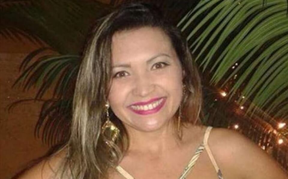 A vendedora estava sempre em contato com o marido pelo celular: a família era adepta das chamadas de vídeo