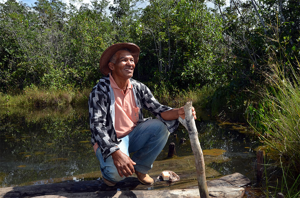 Juscelino Brito, presidente de associação de ribeirinhos: “Arma de pobre é porrete”. Foto: Gilberto Alves/Especial para o Metrópoles