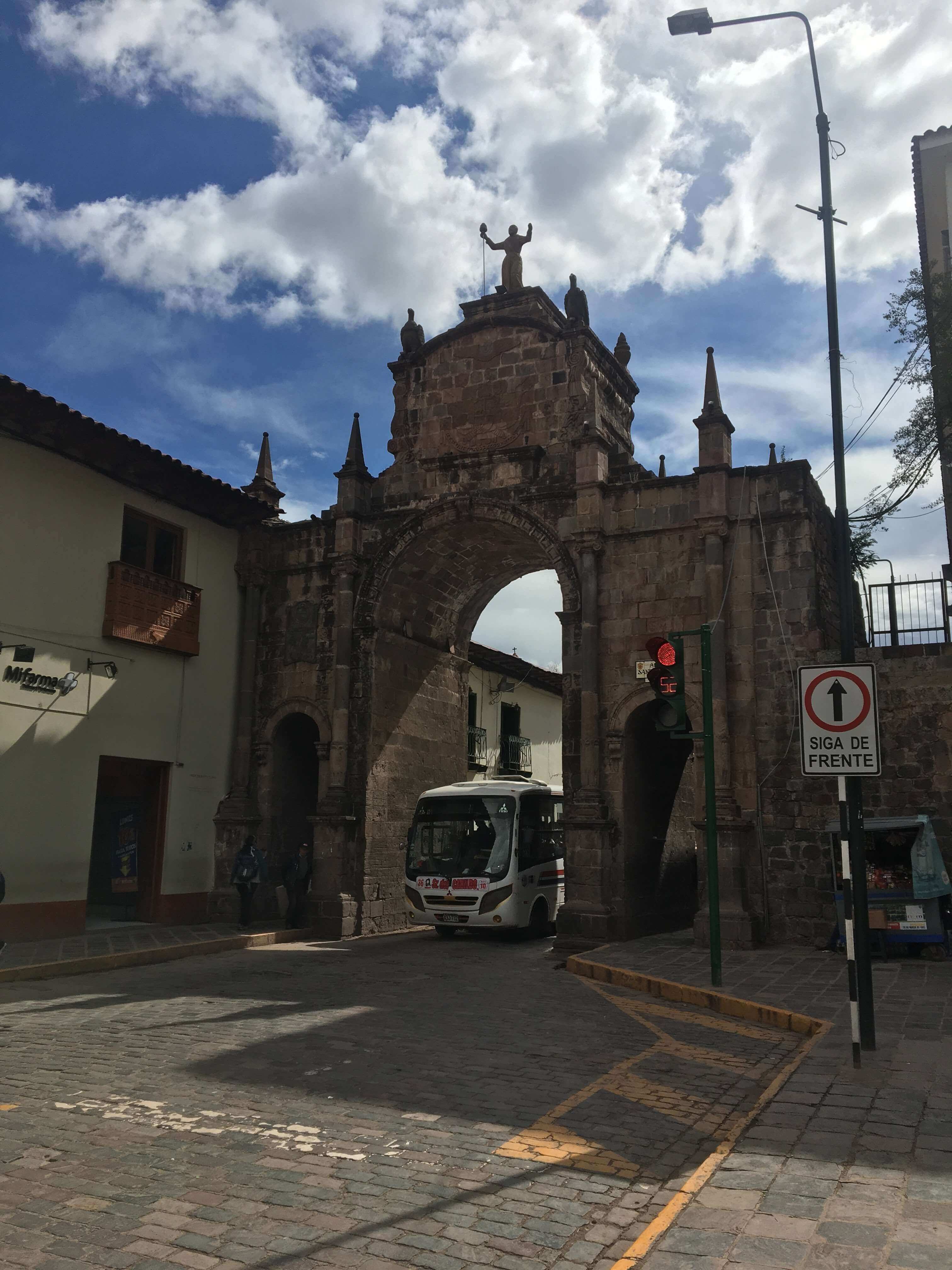 O Arco de Santa Clara é um dos pontos turísticos